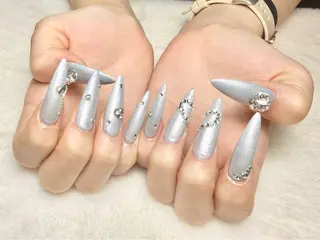 ネイル K.. nailsのネイルデザイン