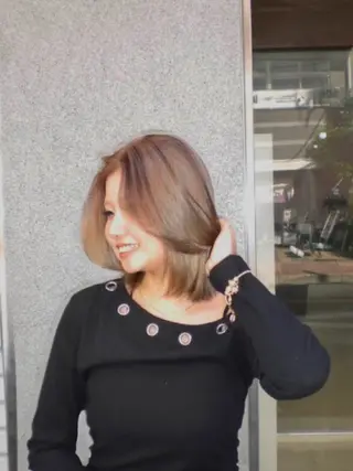 ミディアム カラー 色落ちまで盛れる 💟まなみのヘアスタイル