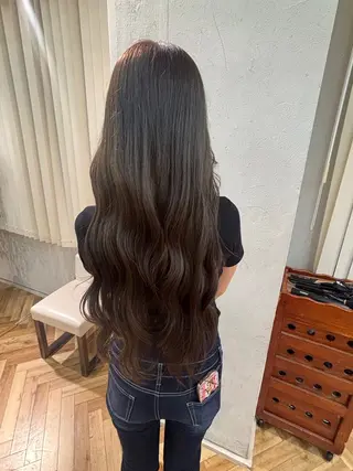 ロング カラー 上村 真凜のヘアスタイル