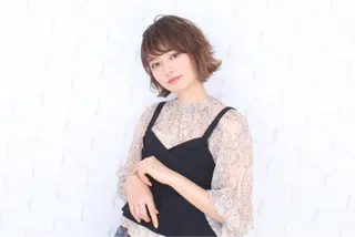 ショート カラー 葵/レイヤーカット/ 韓国風/透明感カラーのヘアスタイル
