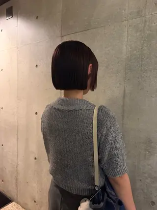 ショート ボブ🥣KON コンナツミのヘアスタイル