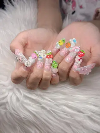 ネイル Lee Nailsのネイルデザイン