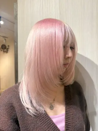 セミロング カラー たけかわ みずきのヘアスタイル