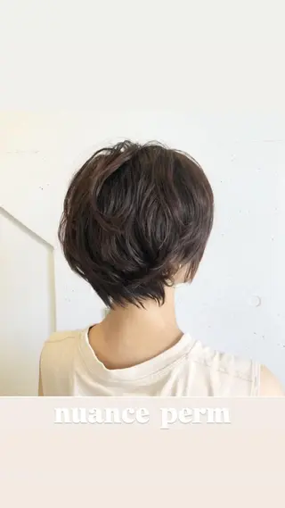 パーマ ミディアム 三浦 仁美のヘアスタイル