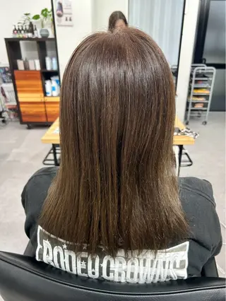 セミロング ambiance amiのヘアスタイル