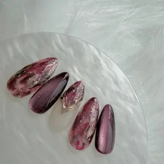 ネイル MEI 🍑 nail OAKのネイルデザイン