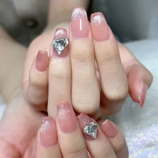 ネイル Queens ひなのネイルデザイン