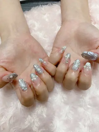ネイル 前田 りかのネイルデザイン