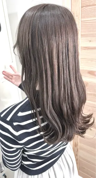 ロング カラー Lumo Yu-kiのヘアスタイル