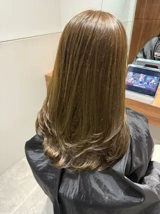 ロング カラー 濱﨑 紅葉のヘアスタイル