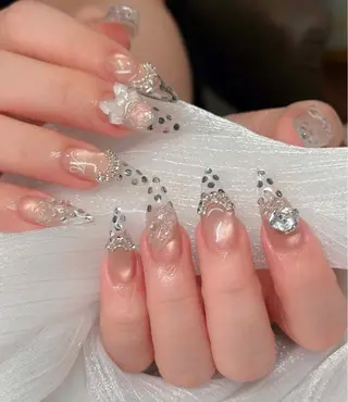 ネイル NOA 池袋のネイルデザイン