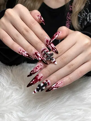 ネイル le luxe nailsのネイルデザイン