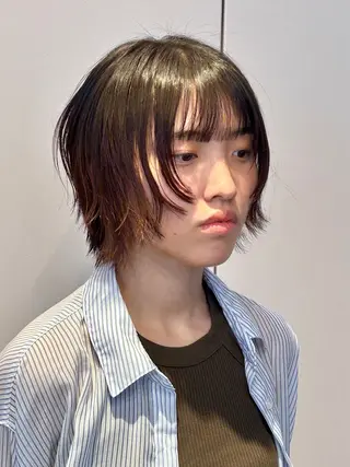ショート カラー ナチュラル大人っぽい スタイル MAORIのヘアスタイル