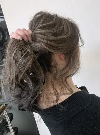 セミロング 穐田 司樹のヘアスタイル