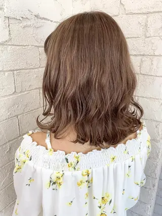 ミディアム カラー someya 🥀のヘアスタイル