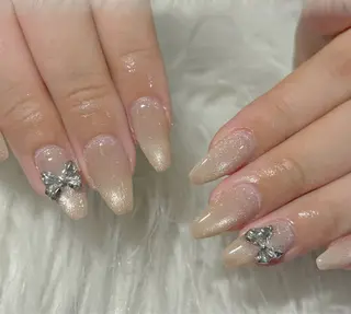 ネイル LAVISH sakiのネイルデザイン