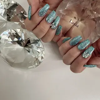 ネイル lavia🖤 ayumiのネイルデザイン