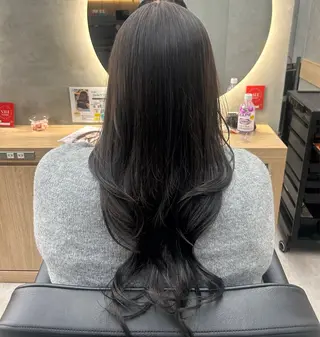 ロング 💜カラーモデル募集 Miyuuのヘアスタイル