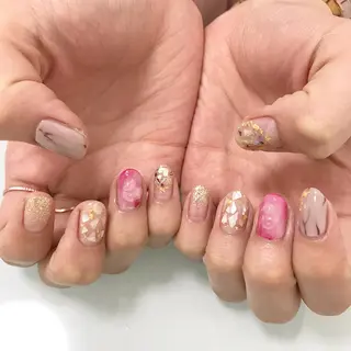 ネイル 板垣 綾乃のネイルデザイン