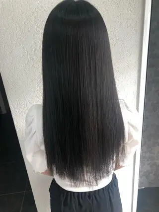 ロング ブリーチ/髪質改善 店長　板垣智大のヘアスタイル