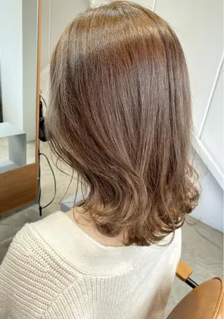 ミディアム 似合わせレイヤー 阿波座/ふじむらのヘアスタイル