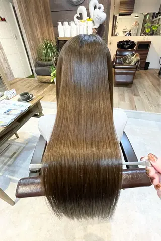ロング カラー 髪質改善で 憧れの潤艶美髪にのヘアスタイル