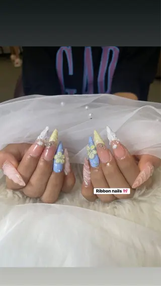 ネイル NiJi Nailsのネイルデザイン