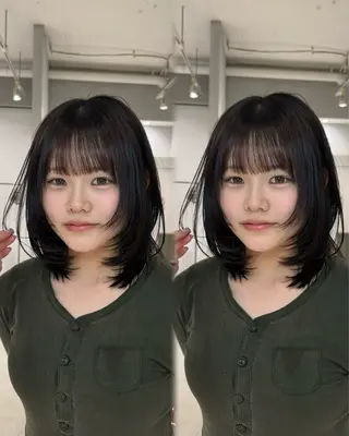 ミディアム あんな🦋レイヤー カット/透明感カラーのヘアスタイル