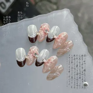 ネイル Luna Nail.Novaのネイルデザイン