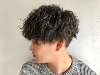 ショート パーマ 関 京磨のヘアスタイル