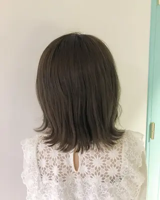 ミディアム 🍊新宿南口🍊 ERINAのヘアスタイル