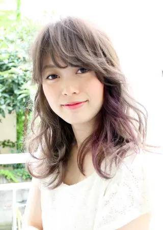 セミロング 桑名 淳のヘアスタイル