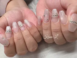 ネイル 芦辺 香奈のネイルデザイン