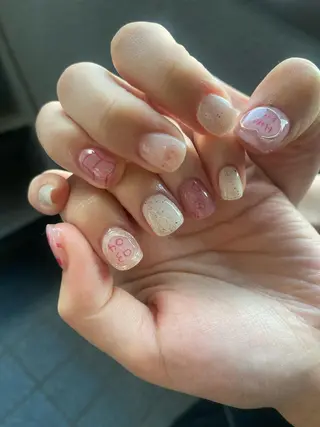 ネイル akari✨千葉駅 デザイン、メンズ🪐のネイルデザイン