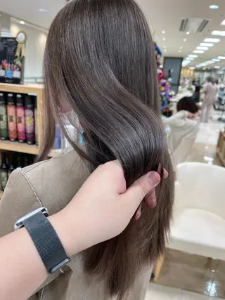 ロング カラー 髪質改善・縮毛矯正 年間1500名担当♪のヘアスタイル