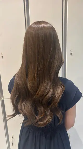 ロング カラー boss 紗羽のヘアスタイル
