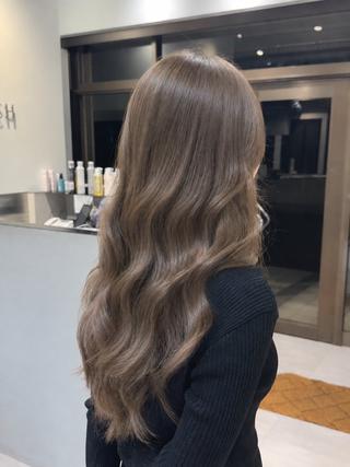 ロング 立川/レイヤー/ 透明感Wカラーのヘアスタイル