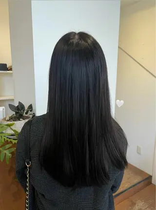 カラー linna / 高槻 /透明感カラーのヘアスタイル
