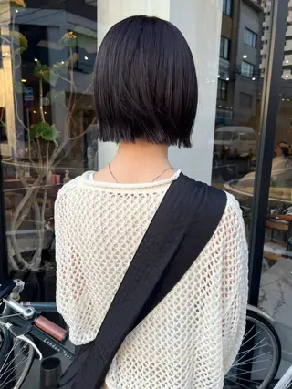 ショート レイヤー / ボブ/ 透明感カラーsakiのヘアスタイル