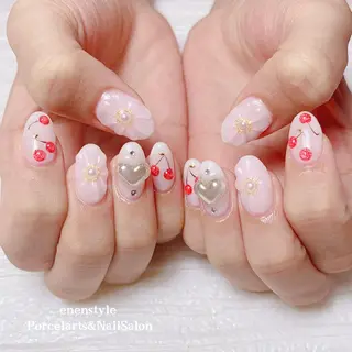 ミディアム ネイル 🐾enen style 🐾のネイルデザイン