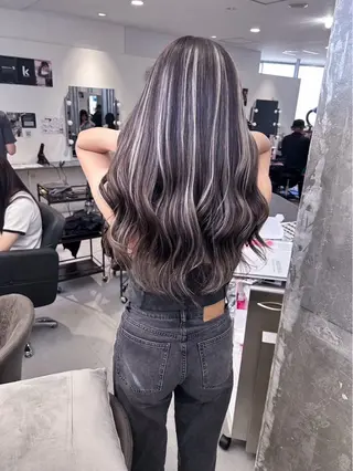 ロング カラー kanon Kingのヘアスタイル
