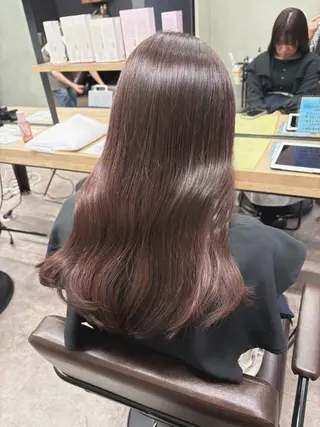 ロング ナルミ ケイスケのヘアスタイル