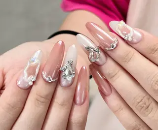 ネイル Pure&Rich Nailのネイルデザイン