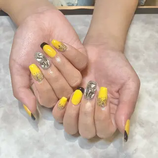 ネイル Mea Luna .のネイルデザイン