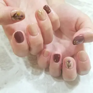 ネイル nijiiro🌈 サトウのネイルデザイン