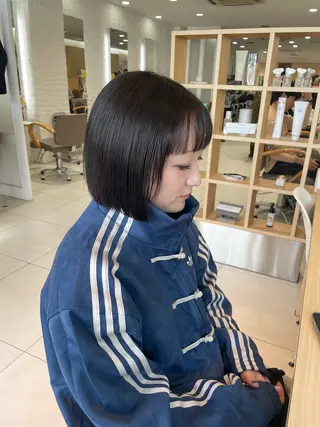 ミディアム ❤︎韓国レイヤー❤︎ アカリのヘアスタイル