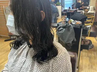 ミディアム パーマ 平田 たかしのヘアスタイル