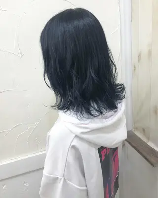 ミディアム Loob.TOKYO MIYA🌈のヘアスタイル