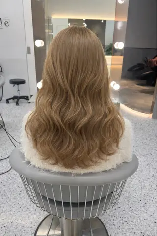 ロング 博多ベージュ 🐻松井傑のヘアスタイル