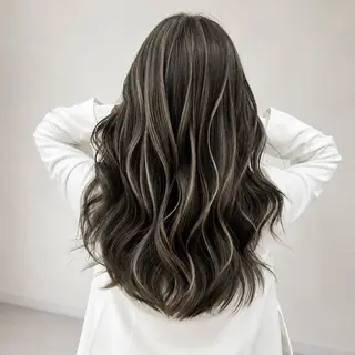 ロング ユウダイ 【SHICUNE】のヘアスタイル